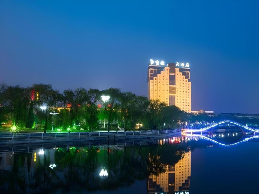Feicheng Blossom Hotel Екстер'єр фото