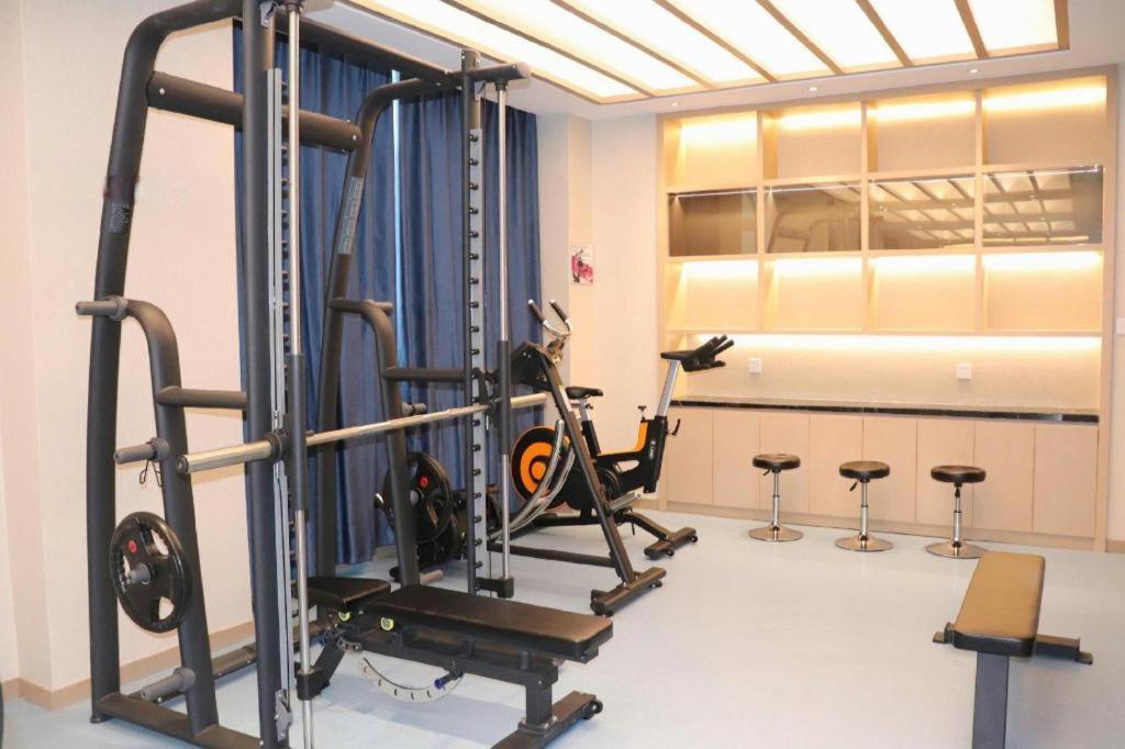 Feicheng Blossom Hotel Екстер'єр фото