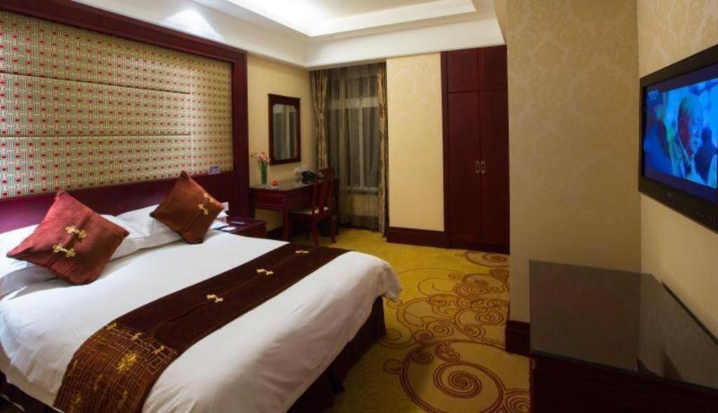 Feicheng Blossom Hotel Екстер'єр фото