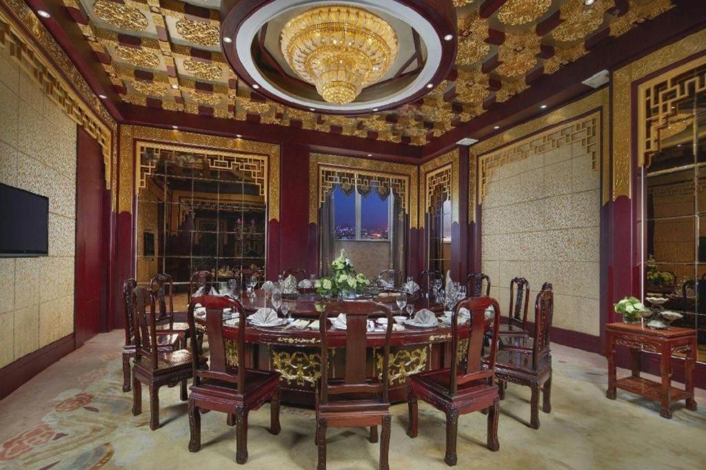 Feicheng Blossom Hotel Екстер'єр фото