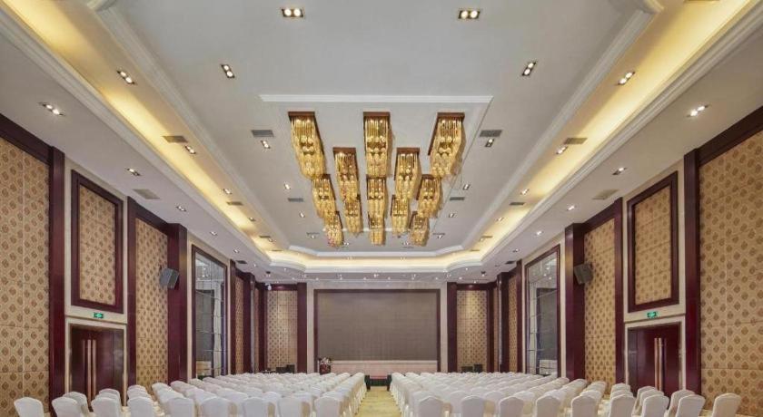 Feicheng Blossom Hotel Екстер'єр фото