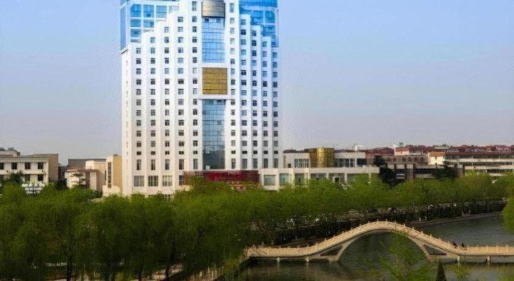 Feicheng Blossom Hotel Екстер'єр фото